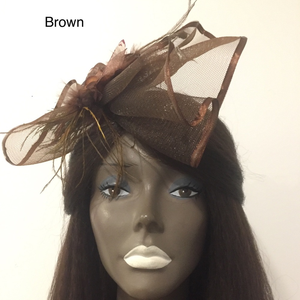 Brand New Ladies Mesh Feather Hat